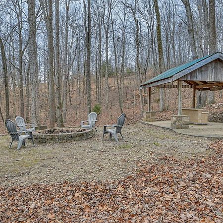 Bee Spring Cabin With Arcade Game Steps To Lake! Villa Cub Run Exterior photo