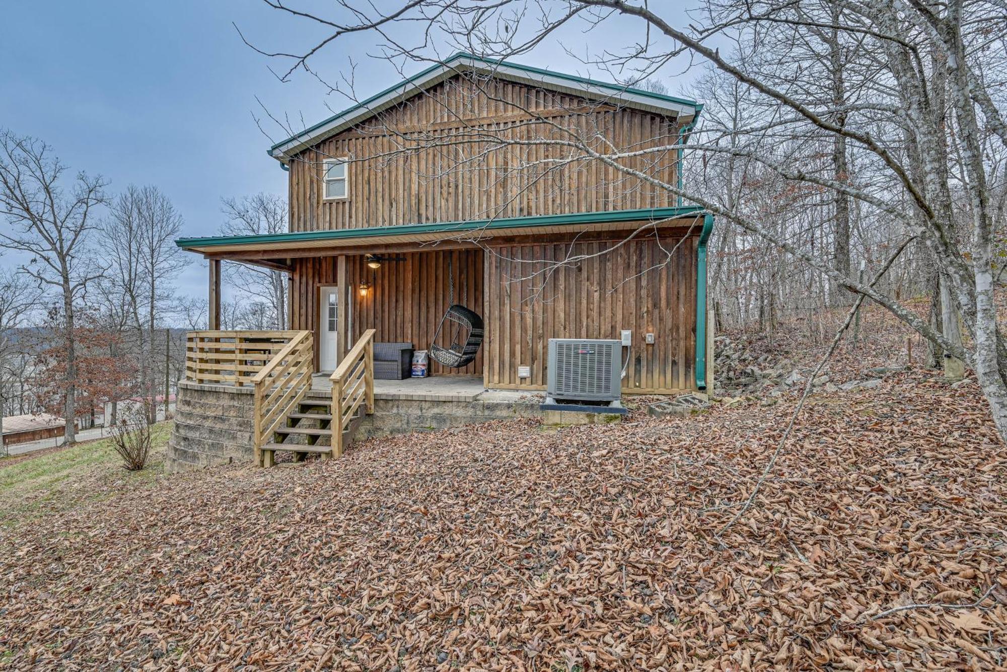 Bee Spring Cabin With Arcade Game Steps To Lake! Villa Cub Run Exterior photo